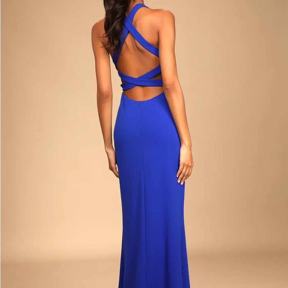 Lulu’s NWT Straight to the Heart Blue Maxi Dress 💙